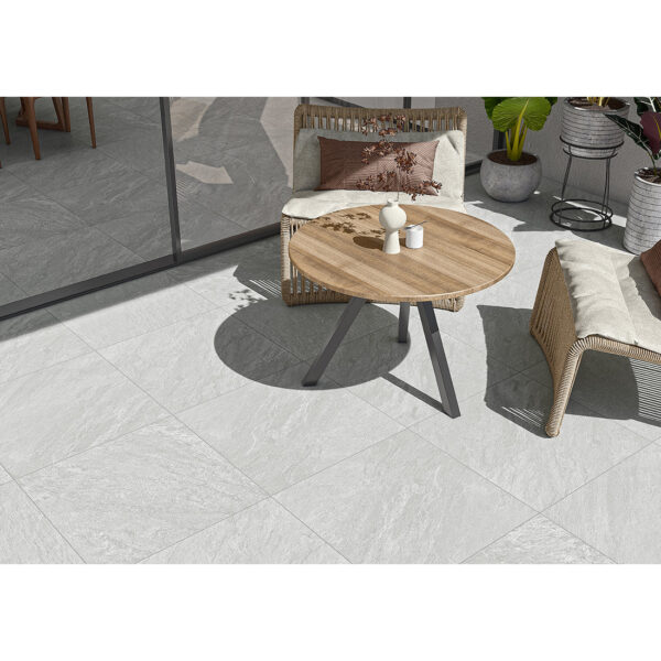 Sandrock 60x60x2 Silver Matt R11 - Image 4